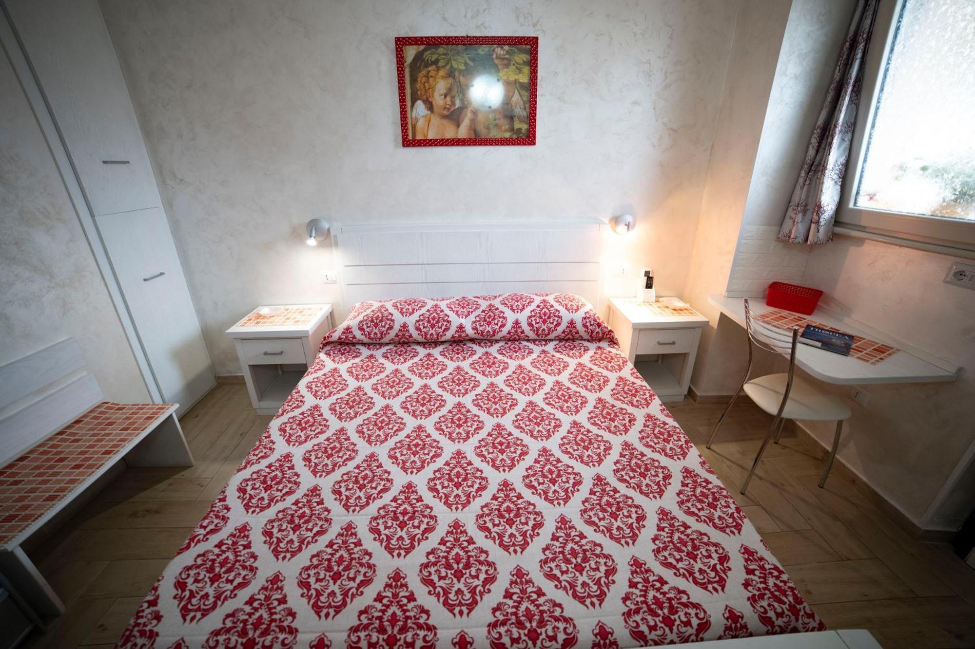 La Perla Del Tirreno Bed & Breakfast Tropea Bagian luar foto