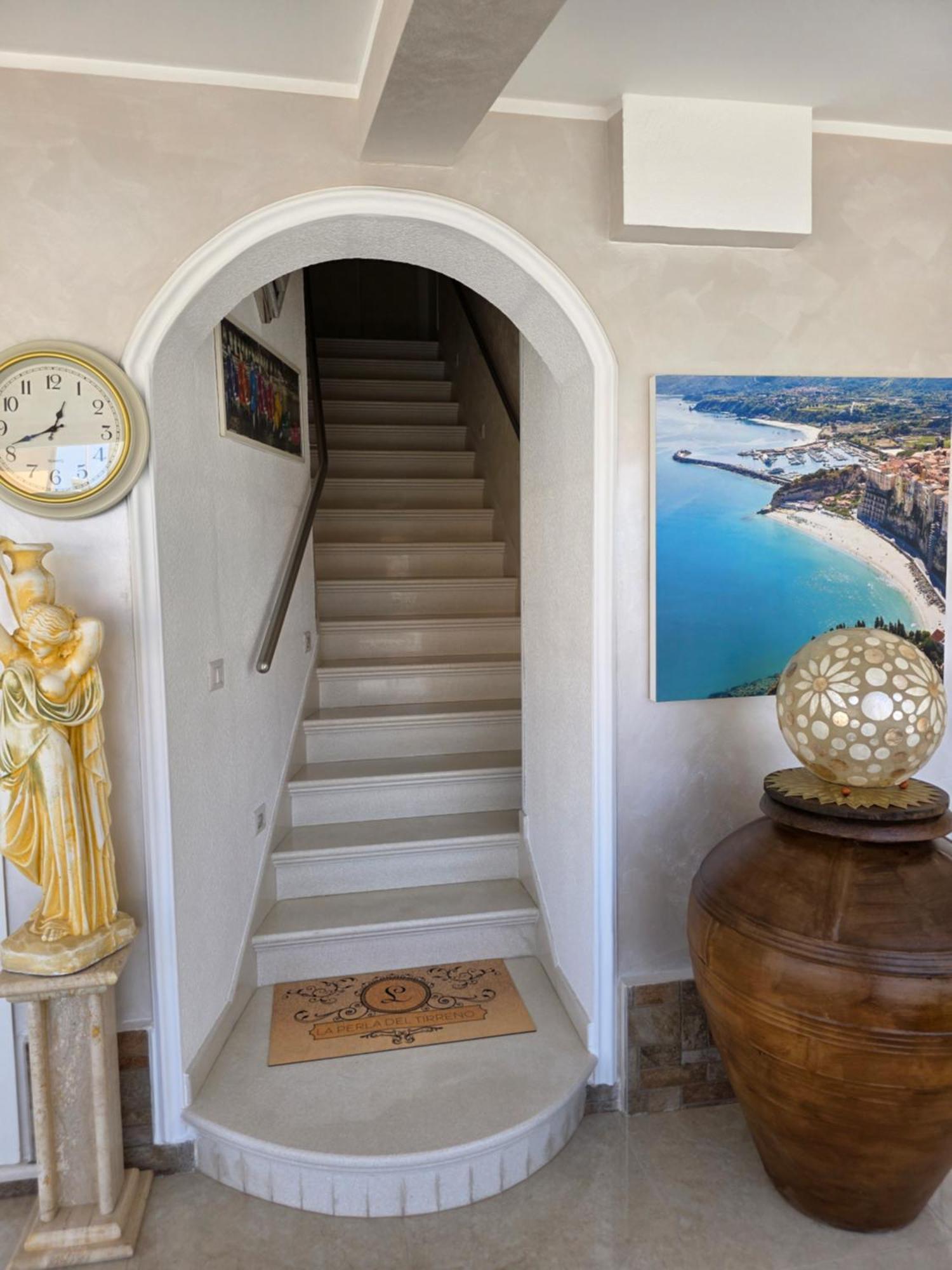 La Perla Del Tirreno Bed & Breakfast Tropea Bagian luar foto
