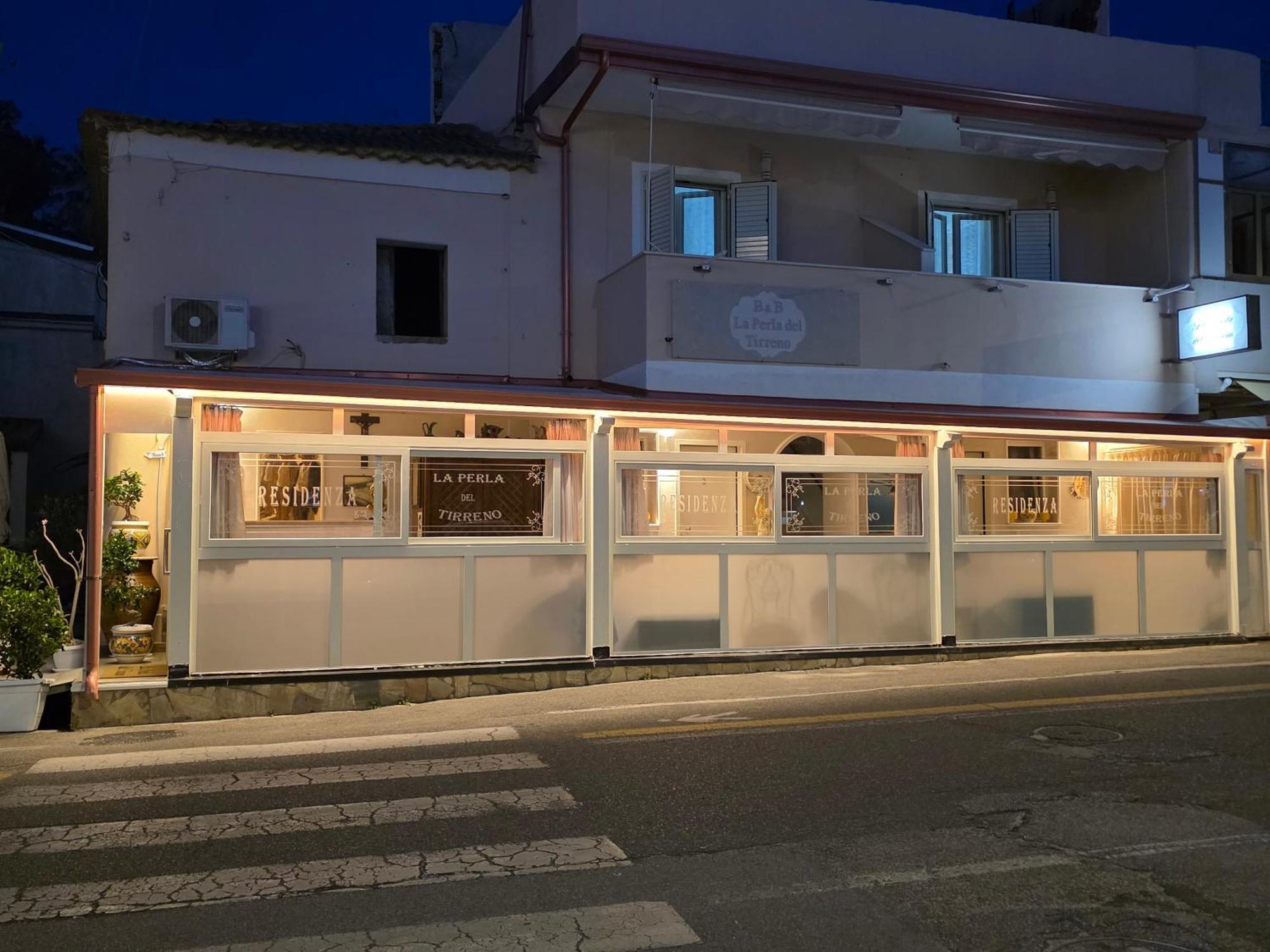 La Perla Del Tirreno Bed & Breakfast Tropea Bagian luar foto