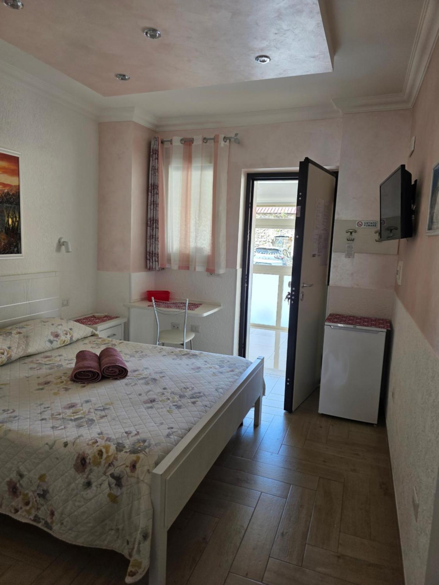 La Perla Del Tirreno Bed & Breakfast Tropea Bagian luar foto