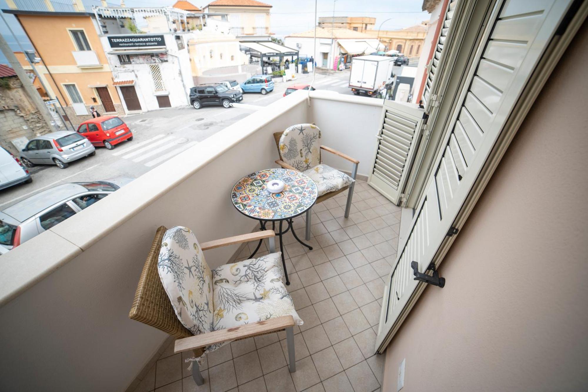La Perla Del Tirreno Bed & Breakfast Tropea Bagian luar foto