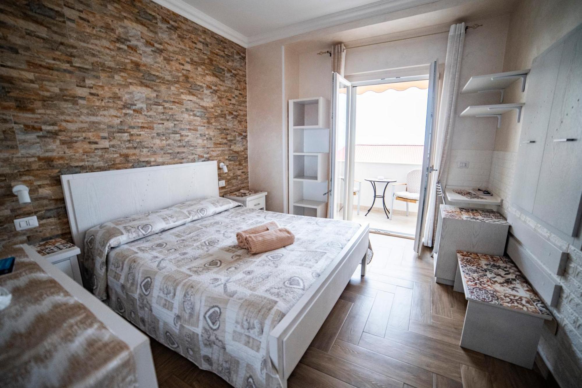 La Perla Del Tirreno Bed & Breakfast Tropea Bagian luar foto