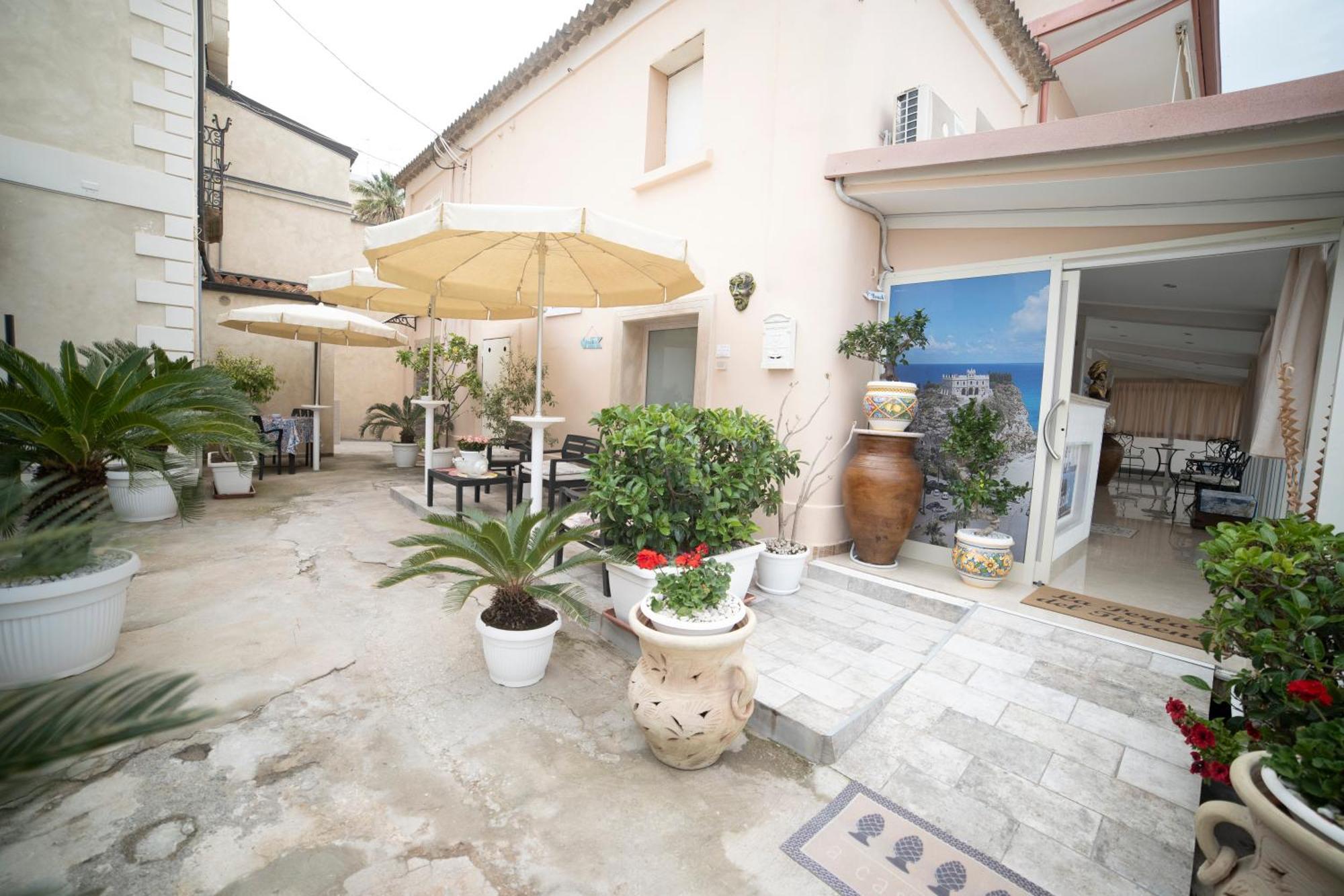 La Perla Del Tirreno Bed & Breakfast Tropea Bagian luar foto