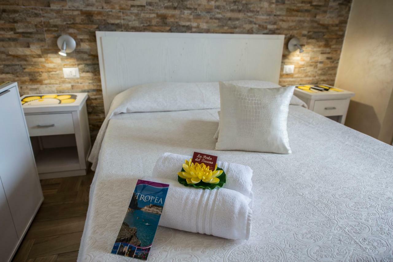 La Perla Del Tirreno Bed & Breakfast Tropea Bagian luar foto